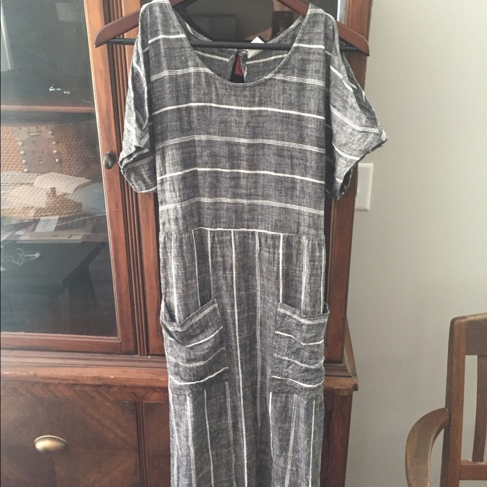 Striped summer back detail dress